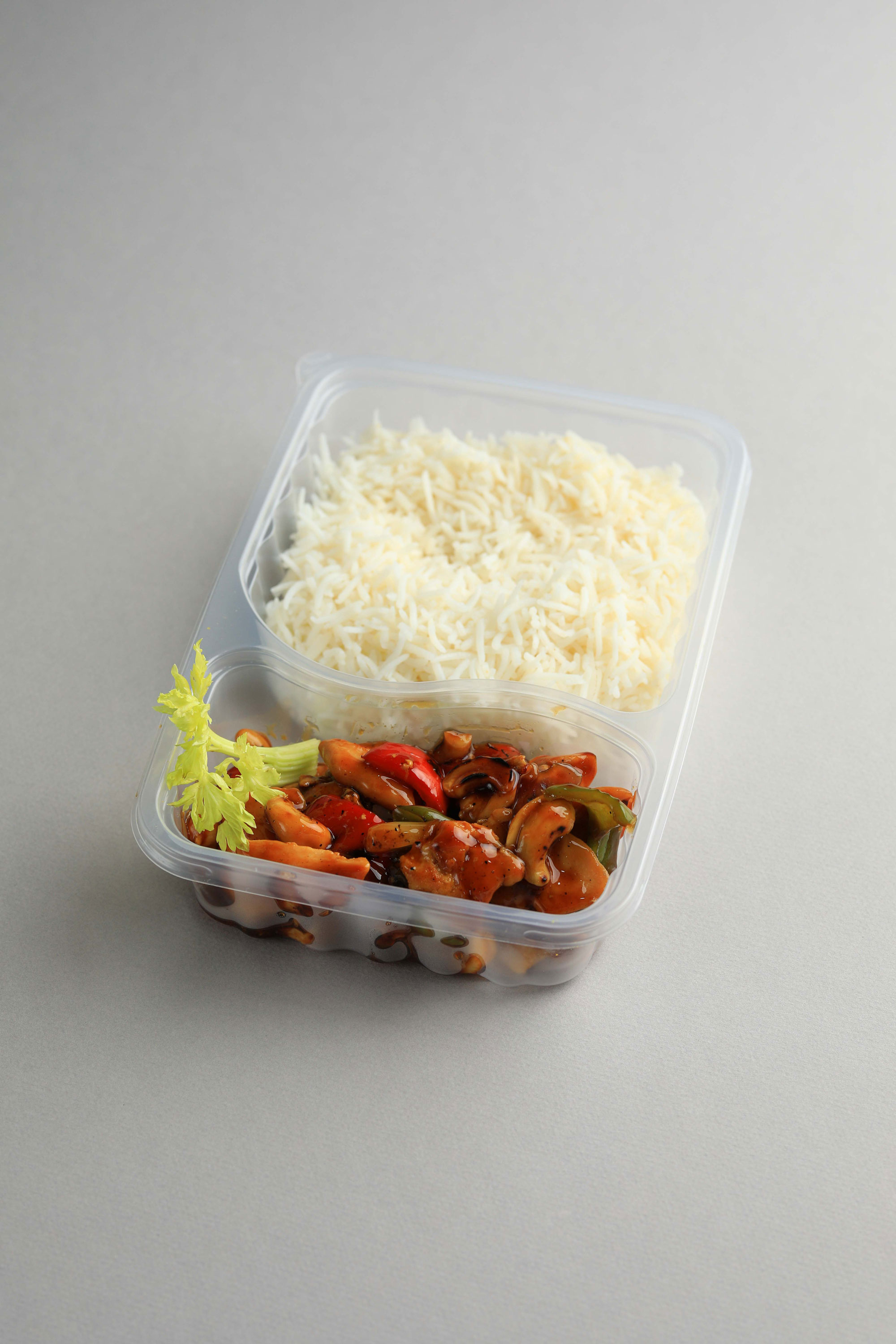 CHICKEN CASHEW