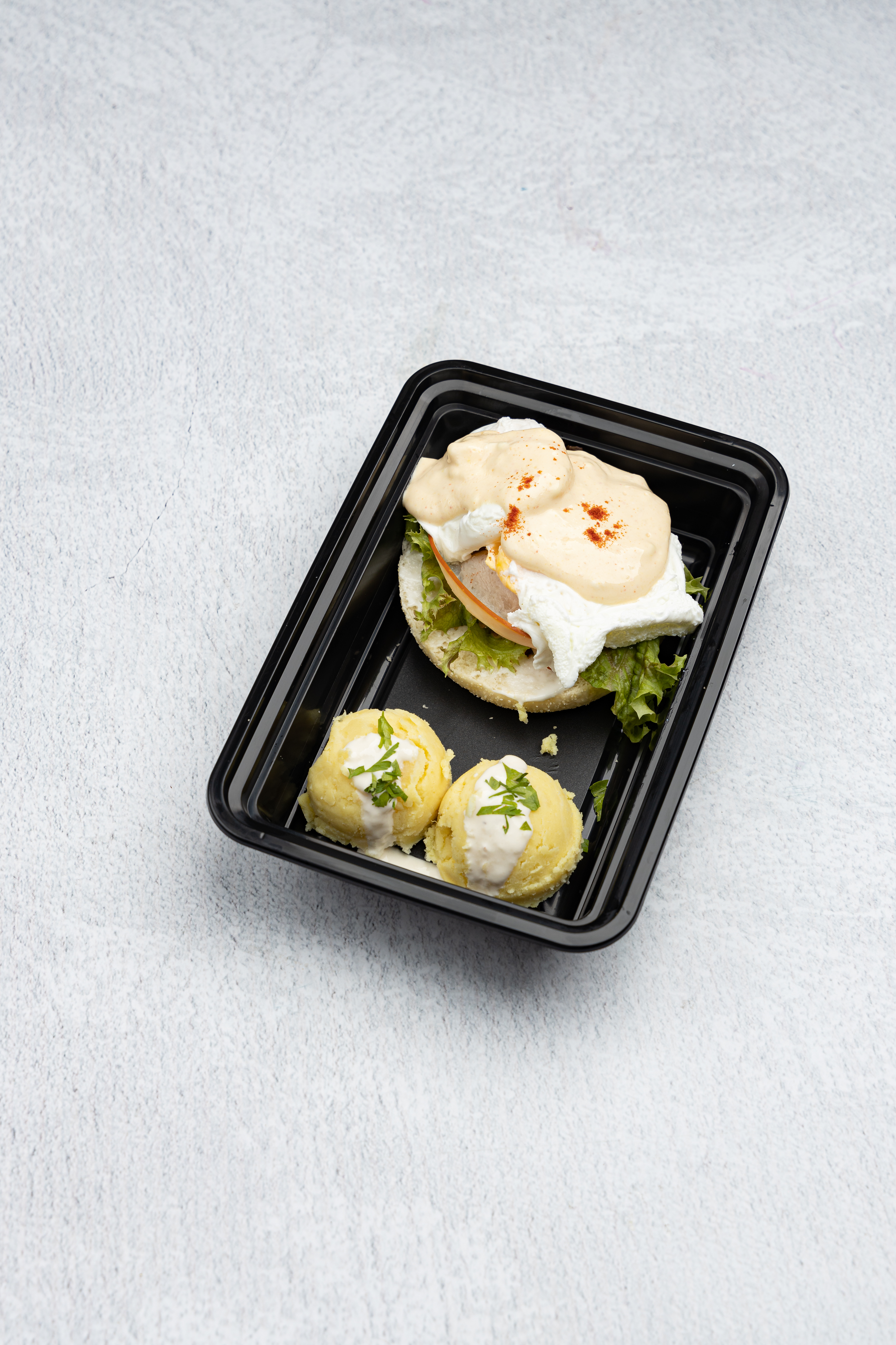 EGG BENEDICT