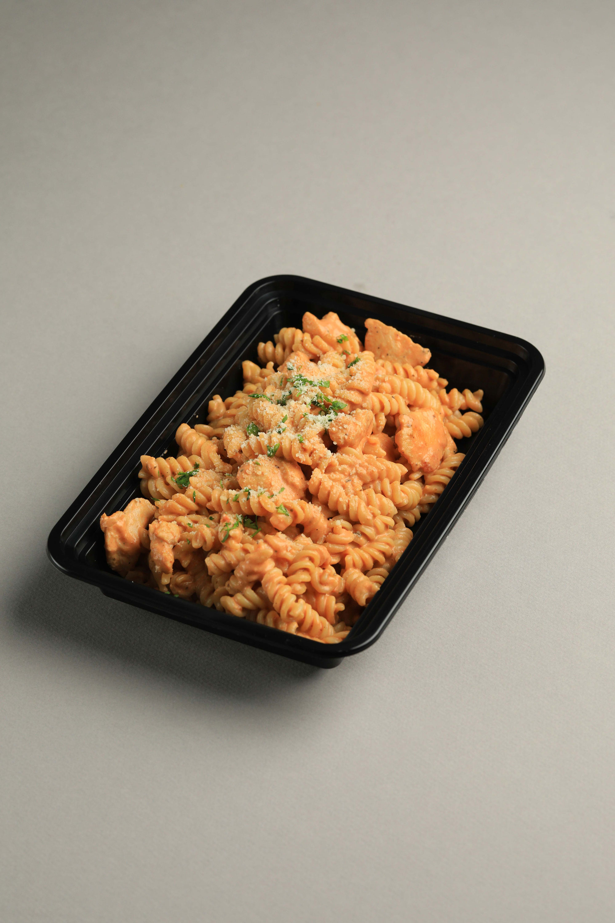 PINK PASTA CHICKEN